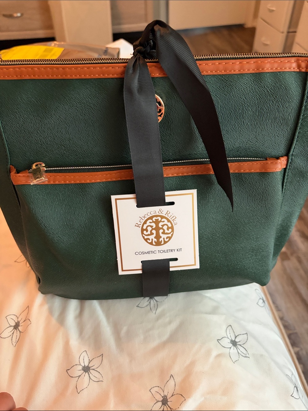NWT Rebecca and Rifka Green and Tan Tote Bag